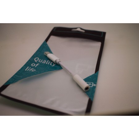 Adaptateur Lightning (Apple) vers jack 3.5mm femelle