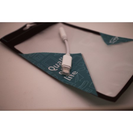 Adaptateur Lightning (Apple) vers jack 3.5mm femelle